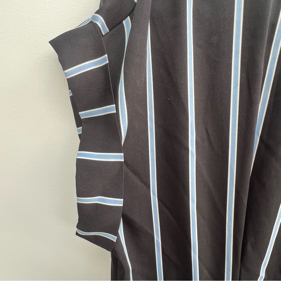 Vince Camuto sz L blue & white striped button up dress w/ short sleeves & belt - Picture 4 of 7